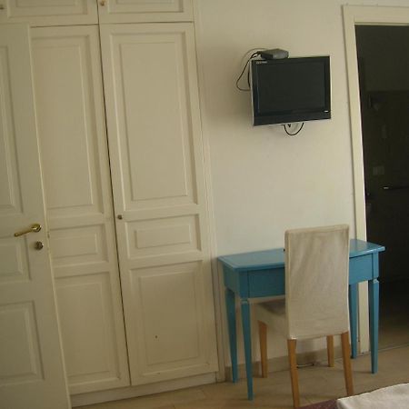 Light Inn Affittacamere Roma Ngoại thất bức ảnh